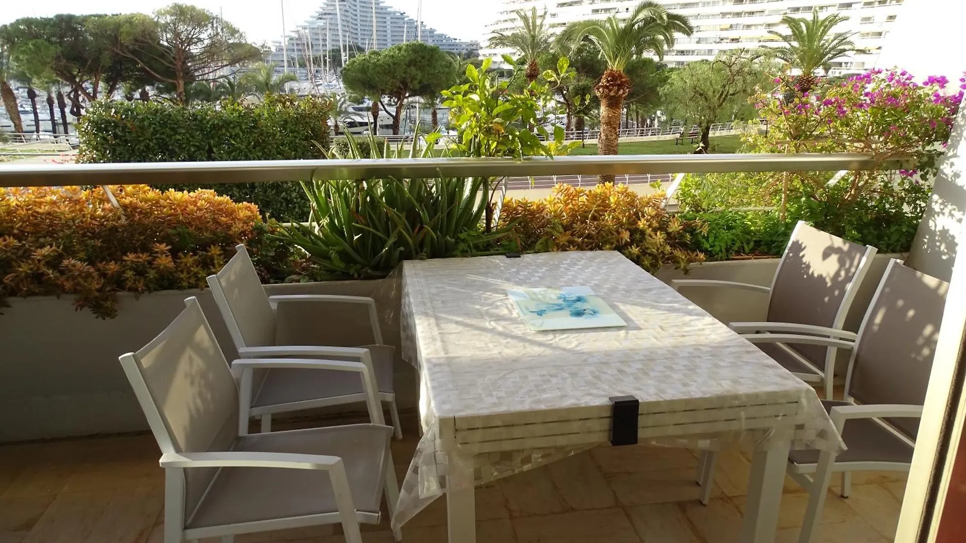 Apartment Appartement Bord De Mer Marina Baie Des Anges Villeneuve-Loubet